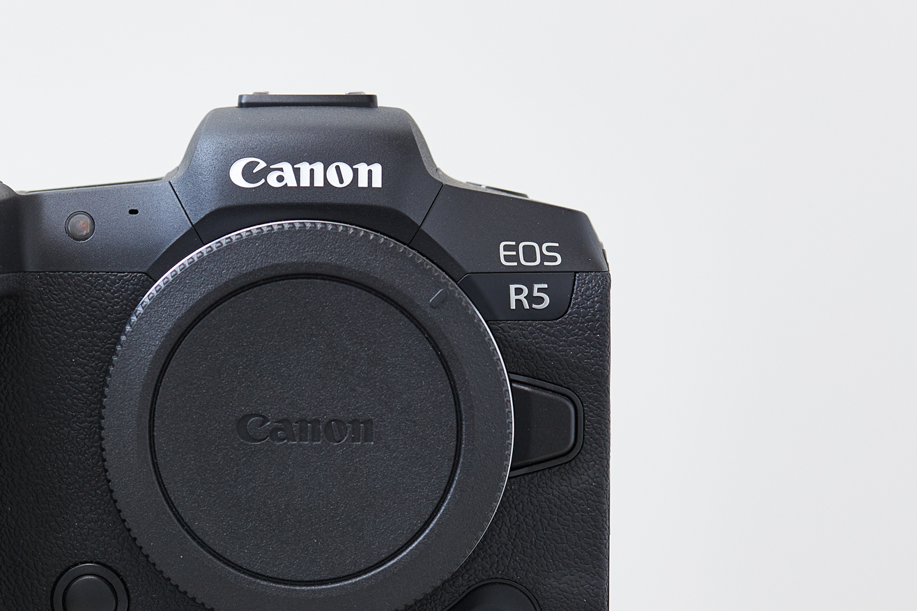 Canon EOS R5のボタンカスタマイズ：モデル・ブツなど幅広い撮影に対応可能な設定