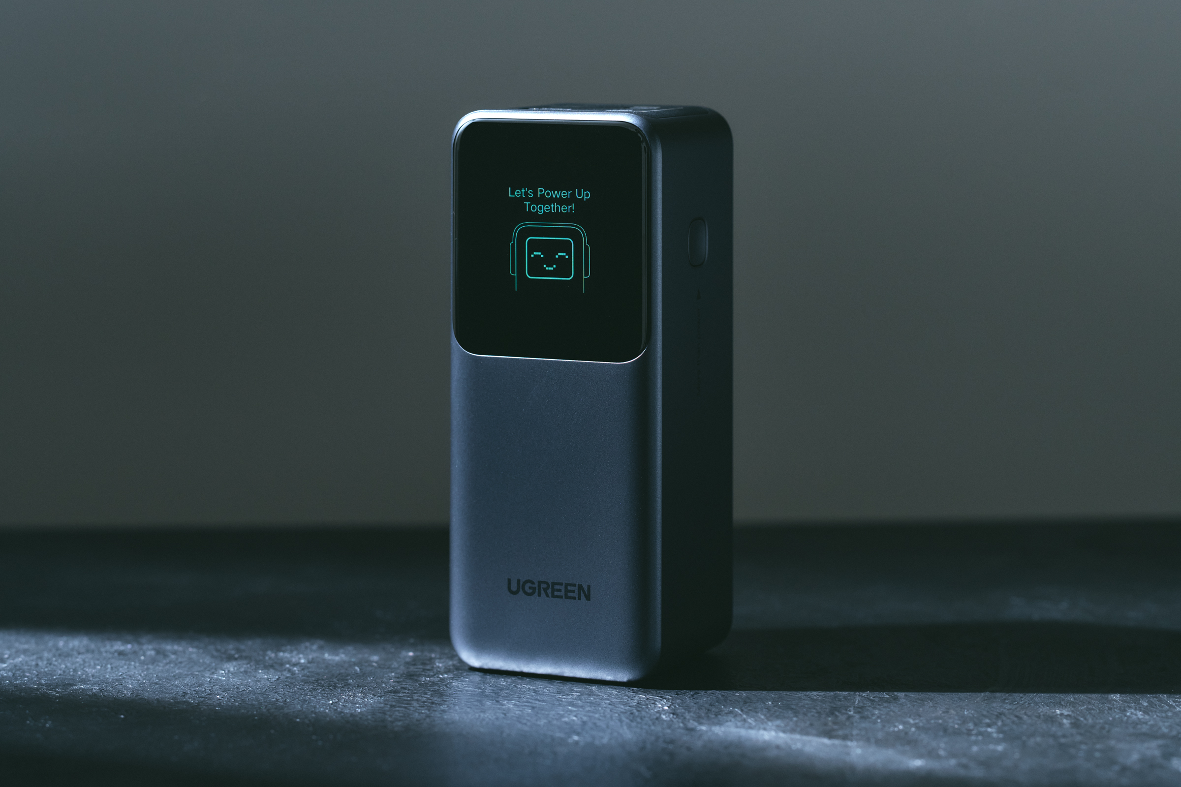 130W出力で仕事道具が全部つながる：UGREEN Nexode モバイルバッテリー 20000mAhレビュー